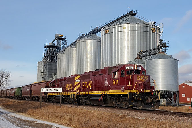 RRV&W train